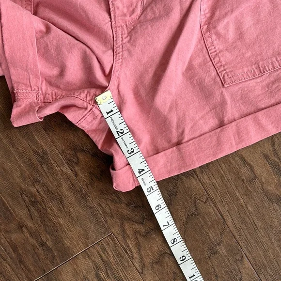 NWOT Women's Pink Casual Shorts - Picture 4 of 6